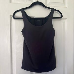UNIQLO: Sleeveless AIRism Bra Top